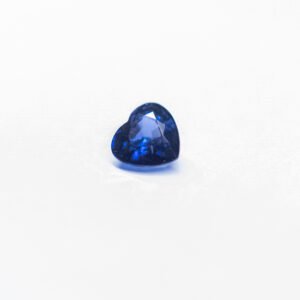 No:45 Blue Sapphire 6.20 Crt Heart